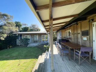 Genuine Kiwi Bach- Stay Waiheke - Oneroa - 7