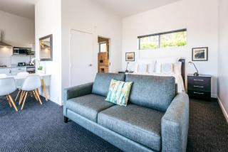 Delamore Cove - Manuka - Stay Waiheke - 4