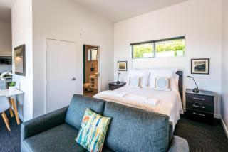 Delamore Cove - Manuka - Stay Waiheke - 3