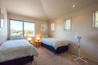 Hekerua Bay Retreat - Stay Waiheke - 1