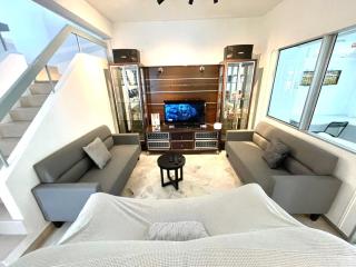 Family House Sunway 4BR Walk to Lagoon Pyramid University - 8