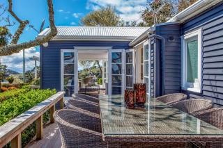 Manea Villa - Stay Waiheke - Palm Beach - 7