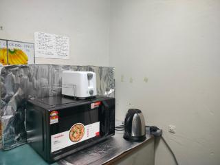 Travellers station 1 - 8