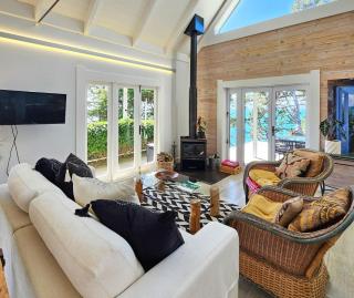 Viewpoint - Stay Waiheke - 1