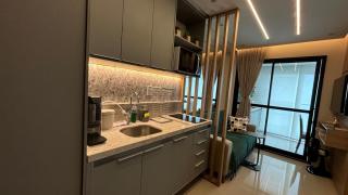 Charmoso apto com varanda próximo a Barra - 2