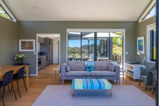 Art Lovers Retreat - Stay Waiheke - 4