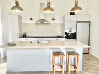 Getaway Waiheke- Stay Waiheke - 3