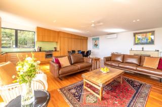 Hekerua Heights - Stay Waiheke - 2