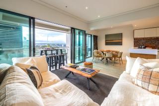 The Quays - Auckland Viaduct - 4