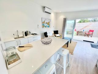 Sailor's Cottage - Stay Waiheke - 5