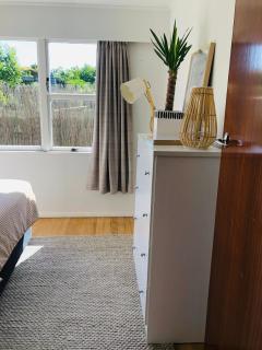 Stay here at Stafford - 5