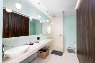 Pier 57 Romantic Zone Luxury Condo 204 - 5