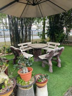 Cosy Spacious Private Room with Ensuite Bath Near LRT Station - 1