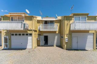 Trailside Escape - Lake Taupo Holiday Home - 9