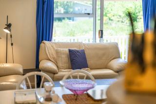 Trailside Escape - Lake Taupo Holiday Home - 5