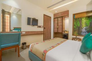 Hotel SG Continental Amritsar !! Prime Location ! Parking ! Open Terrace - 4