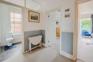 Beautiful 2 Bedroom Apartment in Redland - Simply Check In - Bristol - 3