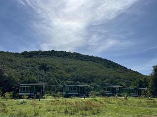 Greenview Room and Restaurant - 3