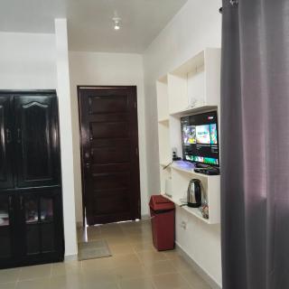 MJ Holiday Room Retreat - 9