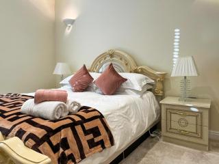 Royal Border Retreat - 6