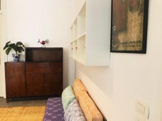 Designer Heritage Apartment in City Center , Garden City Nile - 4