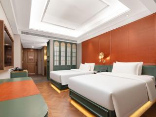 Wuhan International Plaza - 1