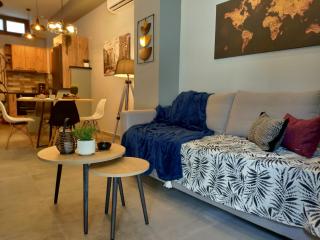 Industrial Nest- 2-Level Flat in Piraeus - 7