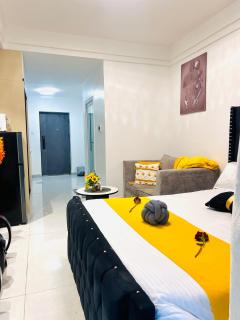 Prime Luxe Homes - 0