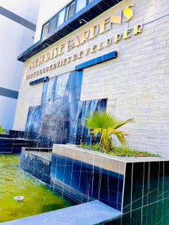 Prime Luxe Homes - 1