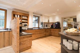 Familienhotel Oberkarteis - 2