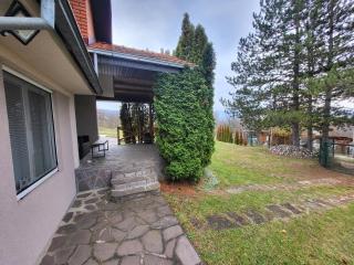 Vila Dolina Mira pored Jerme - 6