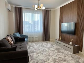 S CLUB с видом на Триумфальную Арку - 6