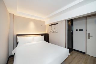 Hanting Hotel Shanghai North Sichuan Road Subway Station - 1