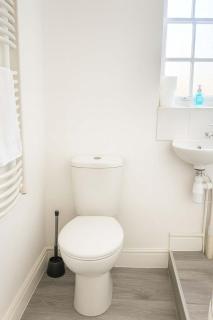 Stylish 1-Bed Flat in Trendy Montpelier, Bristol - 5