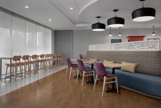 Home2 Suites by Hilton Lake City - 5