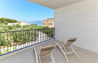 Ocean Front Home In Slatine - 4