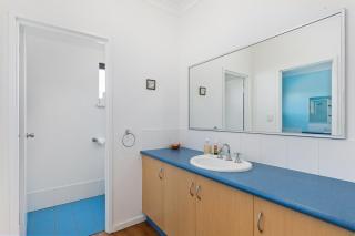 Beachfront Prevelly Exclusive Holiday Home - Prevelly - 6