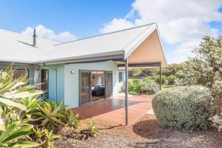 Beachfront Prevelly Exclusive Holiday Home - 2