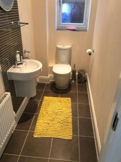 Modern 2 Bedroom House - 7