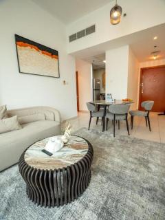 Wonderful 2bd with full marina view HIGH FLOOR - 3