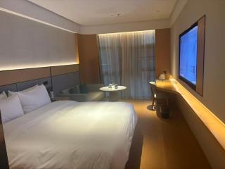 JI Hotel Nanjing Qinhuai Baixia High-tech Industrial Park - 1