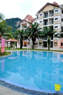 Alpine Village Homestay - 8