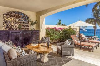 Hacienda Beach Club - Villa Dos - 4