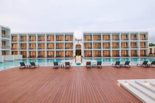 Patong Beach Hotel by See2Sea - 0