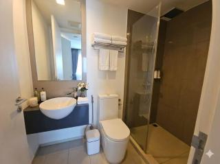 Unixx south pattaya - high floor sea view 2 bedrooms - 1