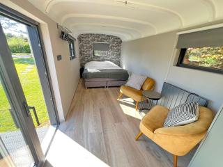 Pine Tree Tiny cottage - 2