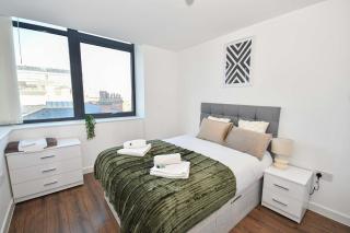 Modern 1BED Flat in Central Liverpool - City Views - 8