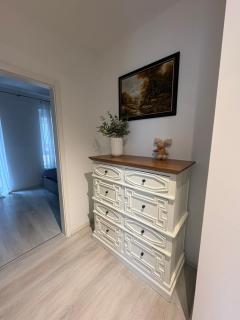 Danube 3 Beds with Big Balcony parking 10euro a day - 2