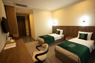 Green Park Hotel - 3