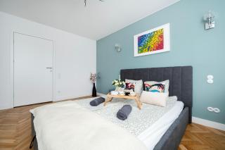 Łódź Piotrkowska - Top Location, Parking, Workspace - by Rentujemy - 5